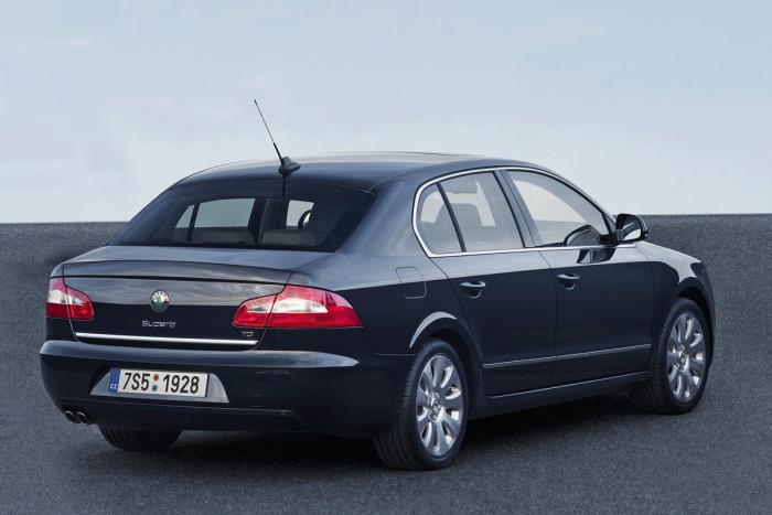 skoda-superb-5.jpg