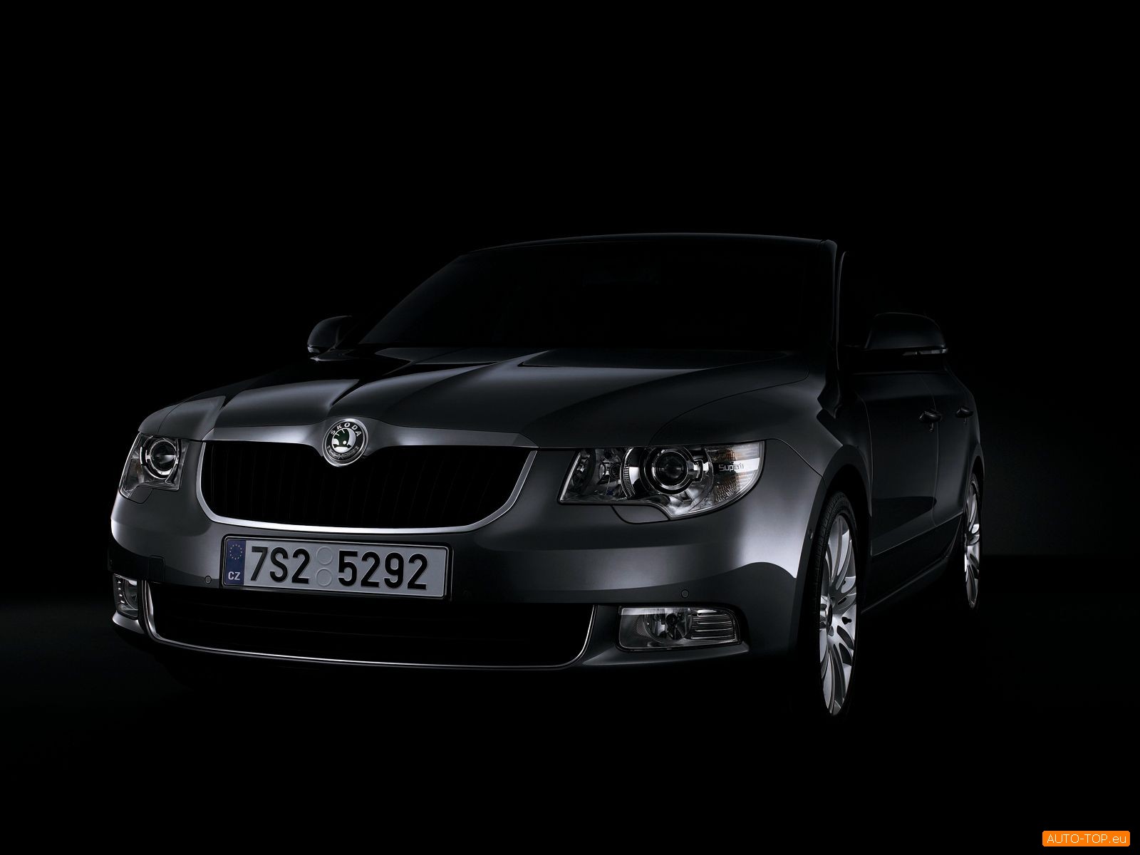 skoda-superb-nova-01.jpg